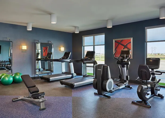 Four Points By Sheraton Fargo Medical Center
