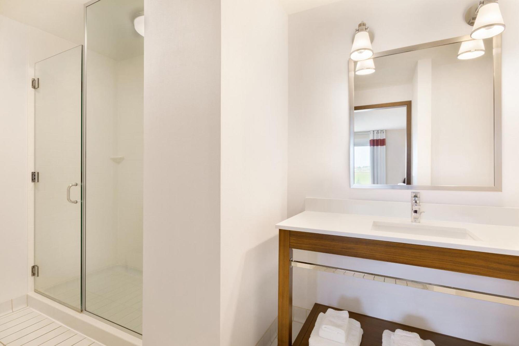 Four Points By Sheraton Medical Center Hotel
